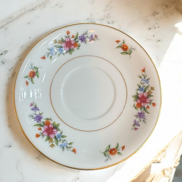 Vintage Mikuni Japan Fine China Dresden Teacup & Saucer Set - Picture 10 of 12